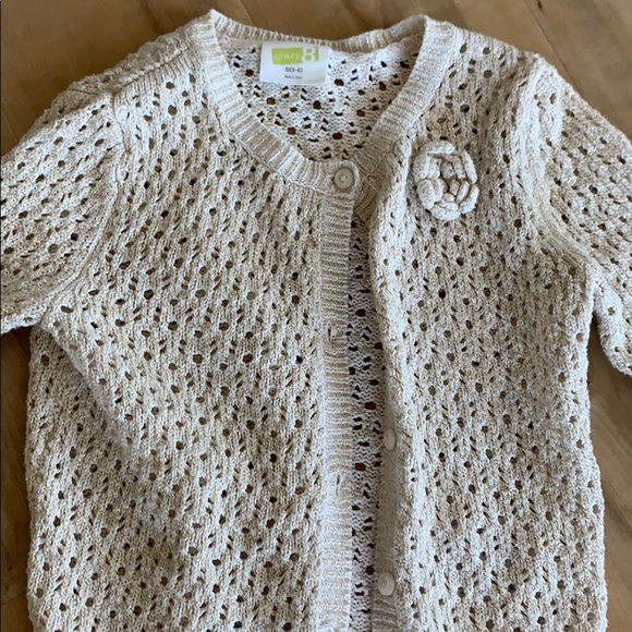 Crocheted girls cardigan - Picture 2 of 2